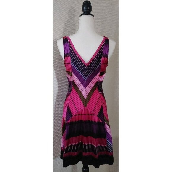 A Common Thread Silk Jeweled V-Neck Purple and Pink Geometric Print Dress Size L - Picture 3 of 8
